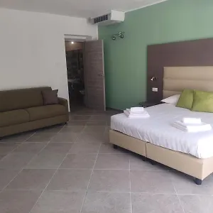 https://domo-annalisa.in-sardinia.net
