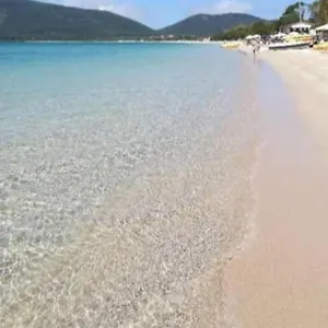 https://camera-serraona.in-sardinia.net