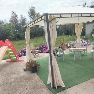 https://camera-serraona.in-sardinia.net