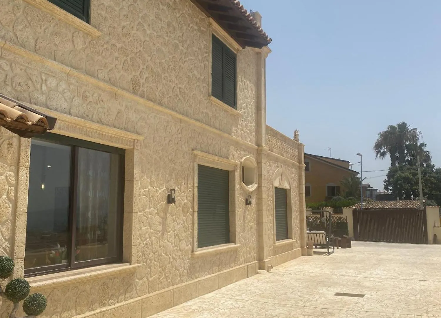 Lala Salama San Leone Bed & Breakfast
